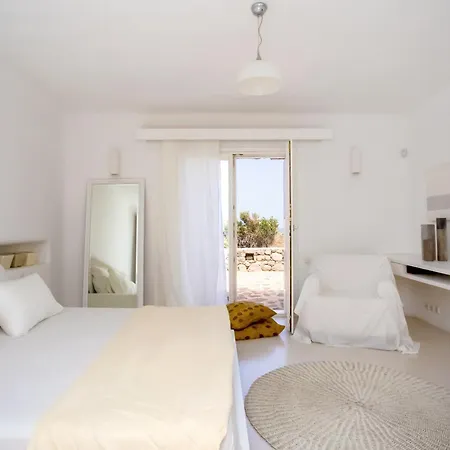 Cyra Mykonos Estate *